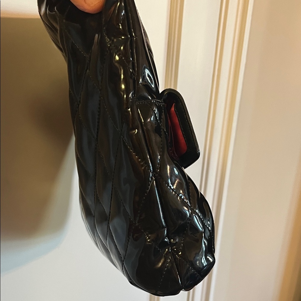 Beautiful Coach Poppy Black Quilted Patent Leather Shoulder Bag - Picture 9 of 13
